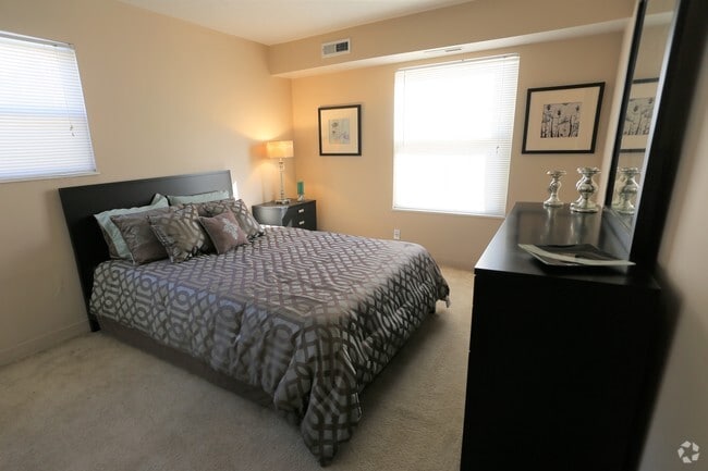 Bedroom 2BR