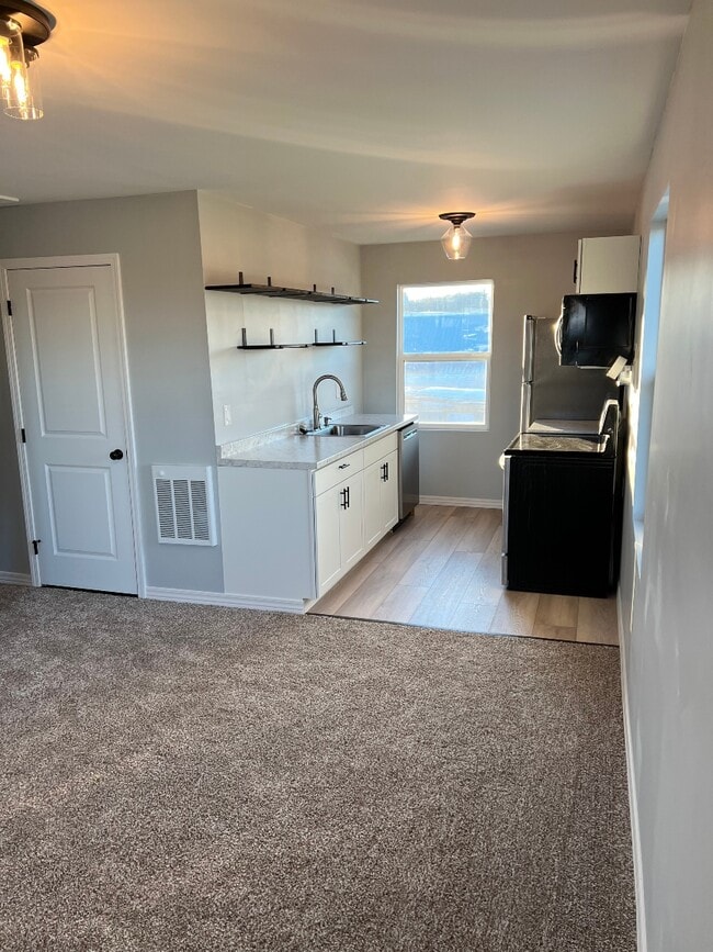 Photo - 1916 Beech St Unidad A2