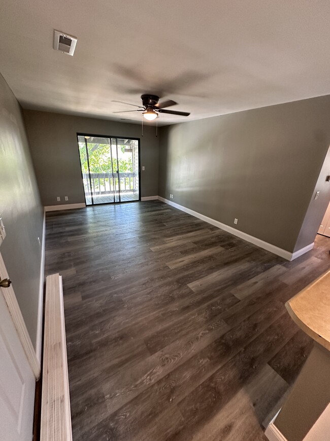 Living Room - 1609 Summergate Pkwy Apartamentos Unidad 1609 Renoed