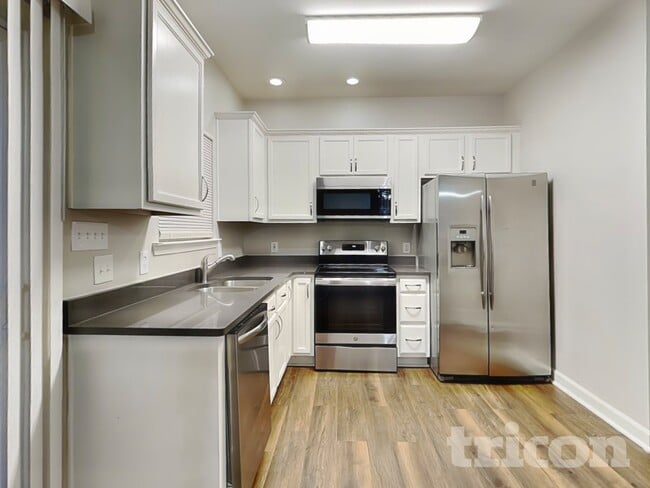 Photo - 7167 Marlin St