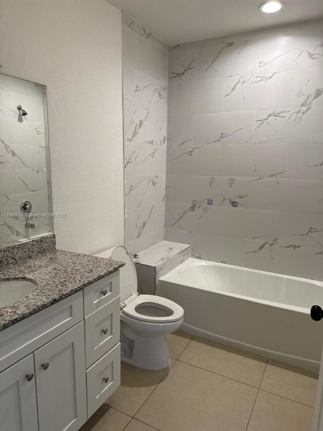 Photo - 13375 SW 250th St Unit 204