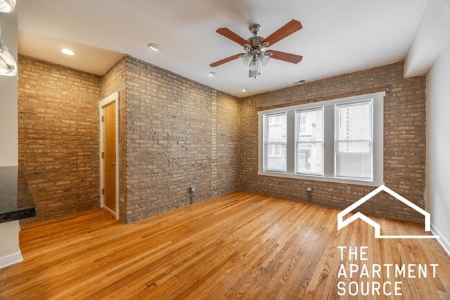Building Photo - 1336 W Estes Ave Unit 1N