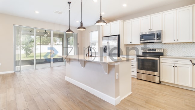 Photo - 1709 Hilltop Dr