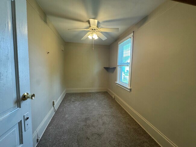Photo - 2451 S 9th St