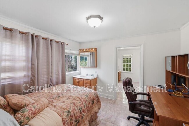 Photo - 3120 Baucom Rd