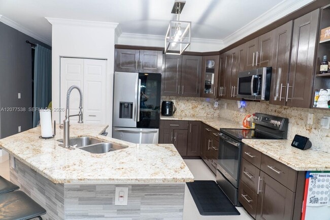 Photo - 2818 SW 177th Ave