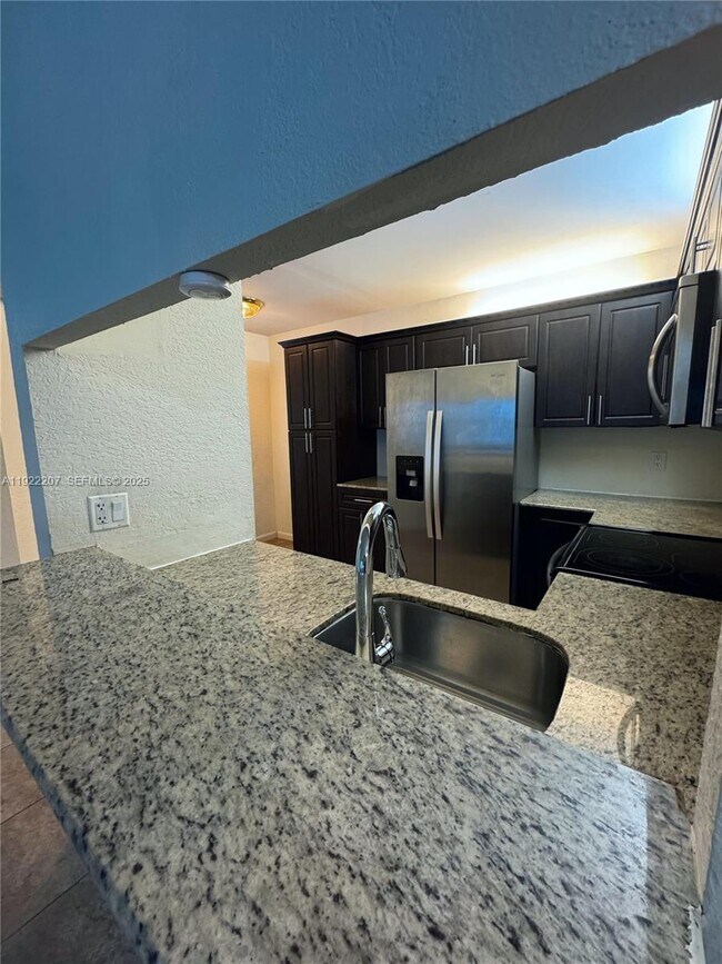 Photo - 10730 NW 14th St Unit 160