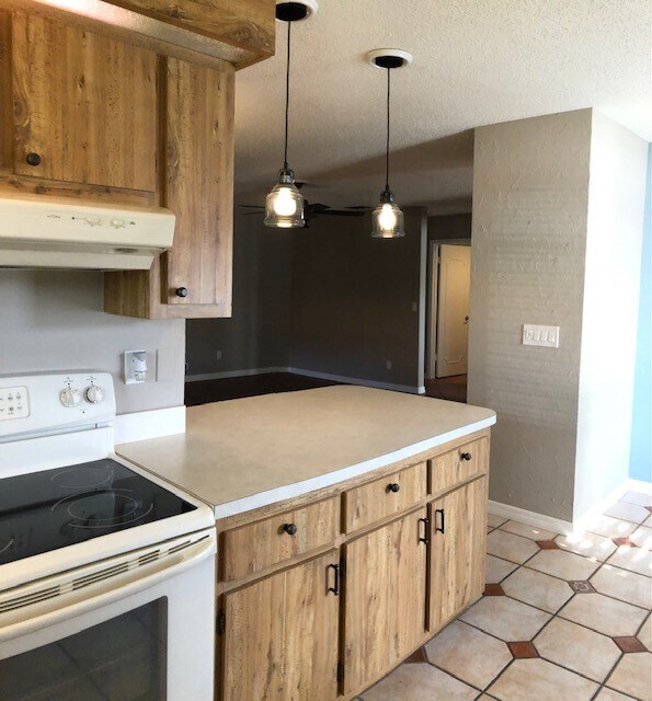 1396 Park Shore Cir Condo Unit 1 Condo for Rent in Fort Myers, FL