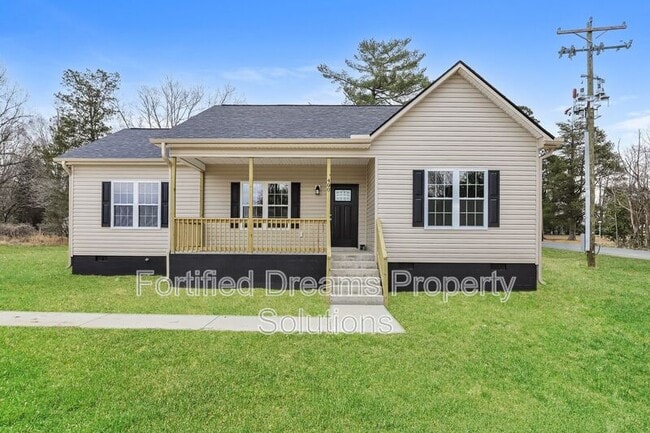 Photo - 400 N Smith St