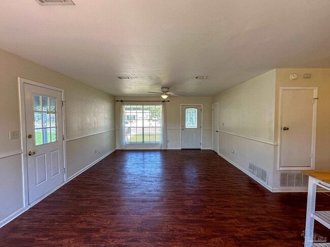279 Airport Blvd