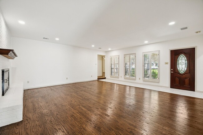 Photo - 2200 Shadow Creek Ct