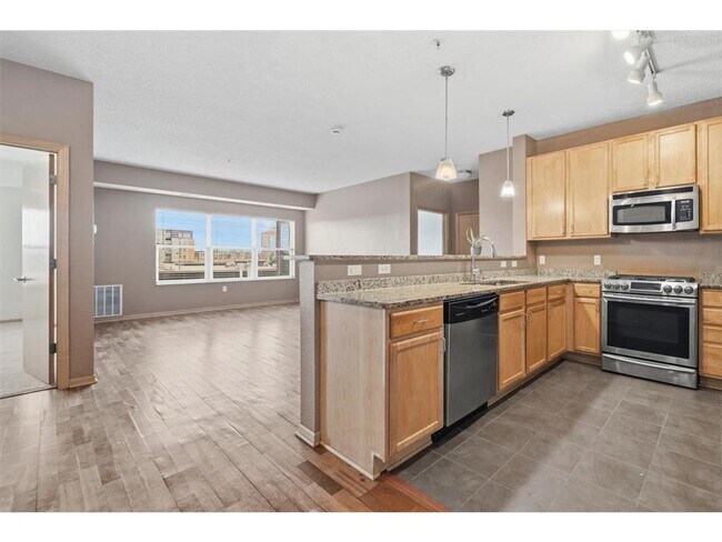Photo - 2929 21st Ave S Unidad 202