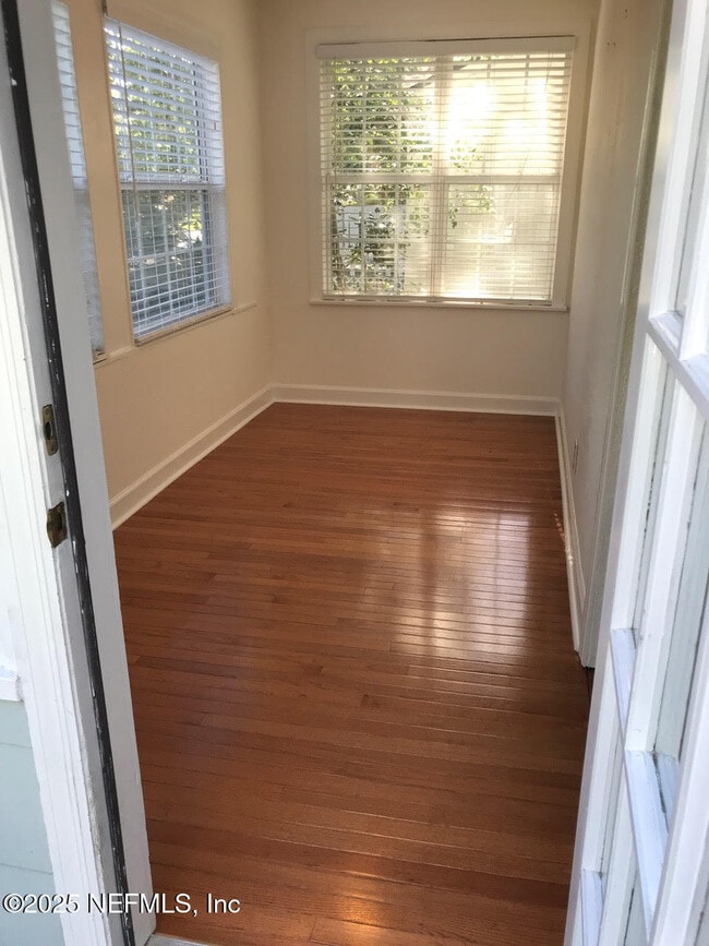 Photo - 4623 Manchester Rd