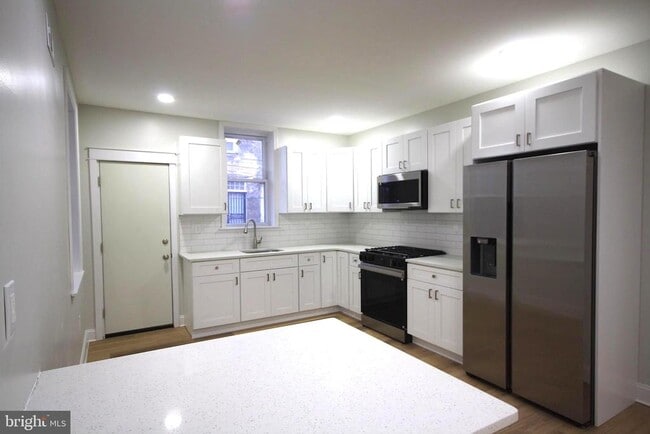 Photo - 5860 Osage Ave