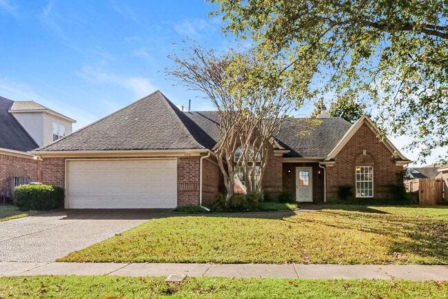 Building Photo - 5041 Thornebrook Cove