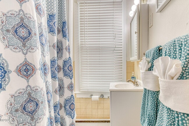 Photo - 31 Atlantic Ave Unit 1W SUMMER