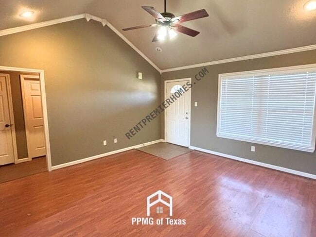 Photo - 2808 Browning Cove