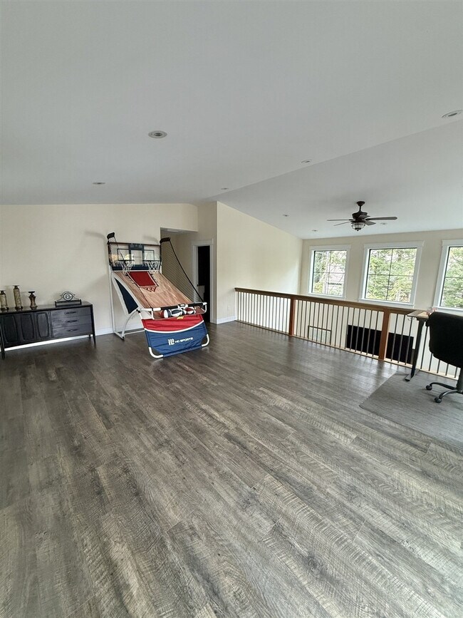 Photo - 304 NW River Rd Unit ID1351760P