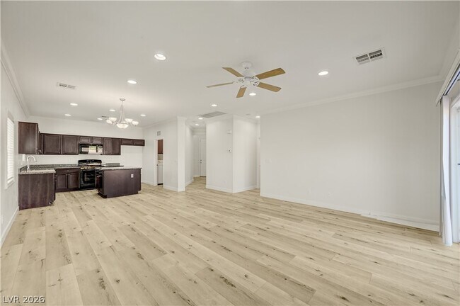 139 Bloomsbury Ave