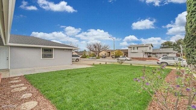 Photo - 3 br, 2 bath House - 5763 Waltrip Lane