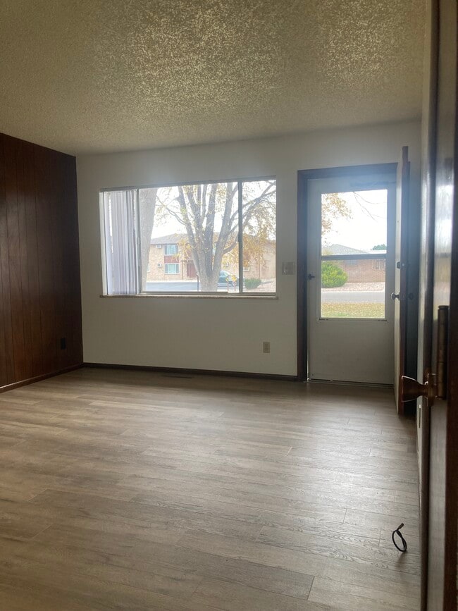 Photo - 1831 E 16th St