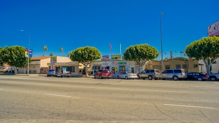 Fotografía del edificio - 5122 Huntington Dr S