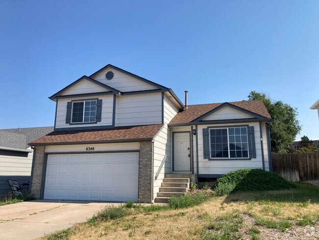 Building Photo - Newly Remodeled 3 Bedroom! Rental