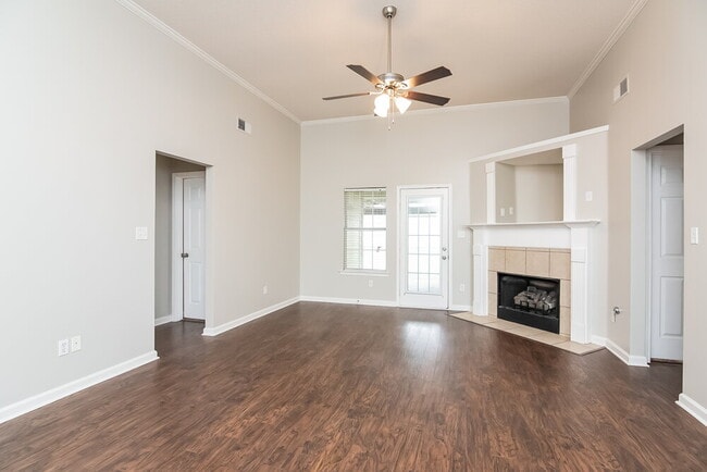 Photo - 115 Mossy Springs Dr