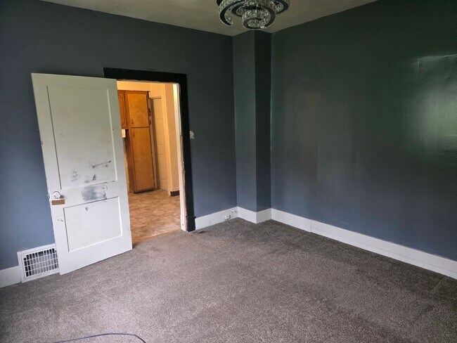 Photo - 3 bed 1.5 bath - Located in the heart of Monessen