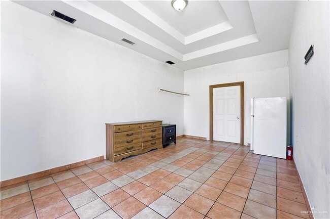 Photo - 8516 Hendrix Ave Unit 6