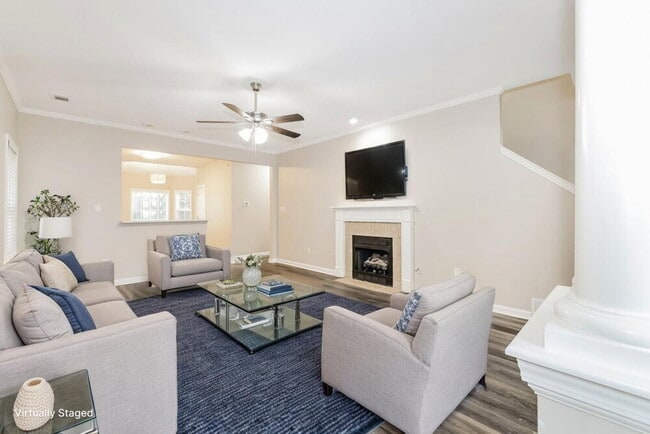 Photo - 2223 Purple Leaf Ln