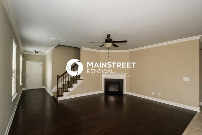 Photo - 3 Bedroom Pet-Friendly Home in Decatur, GA with Main Street Renewal