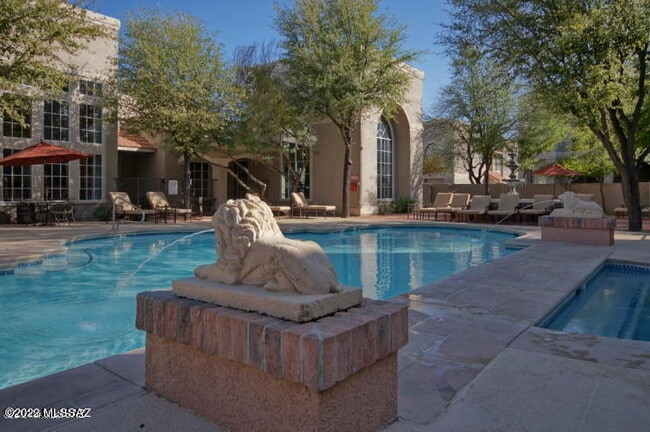 Building Photo - 1500 E Pusch Wilderness Dr Unit 7205