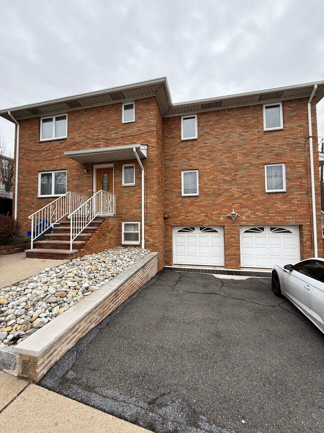 Photo - 447 Central Blvd Unit 2