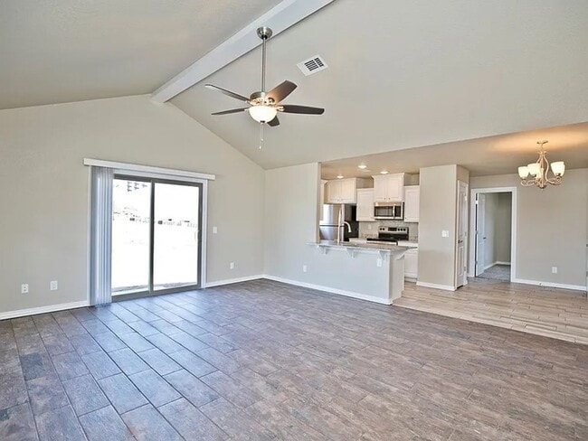 Photo - GREAT LOCATION IN CENTERTON!!!