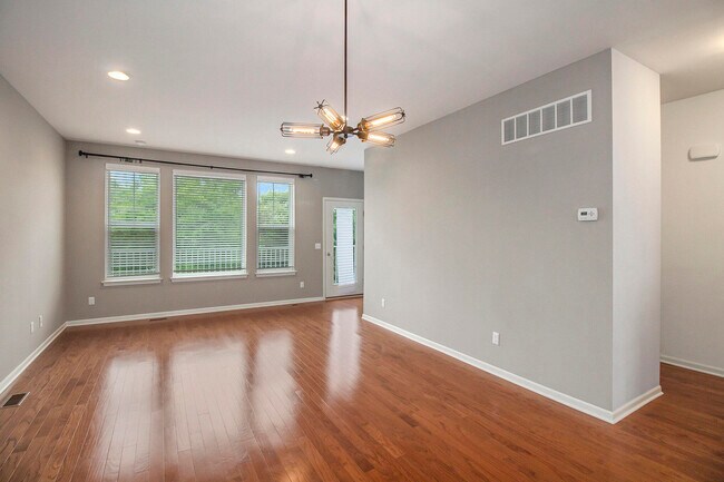 Photo - 3212 Johanna Ware W