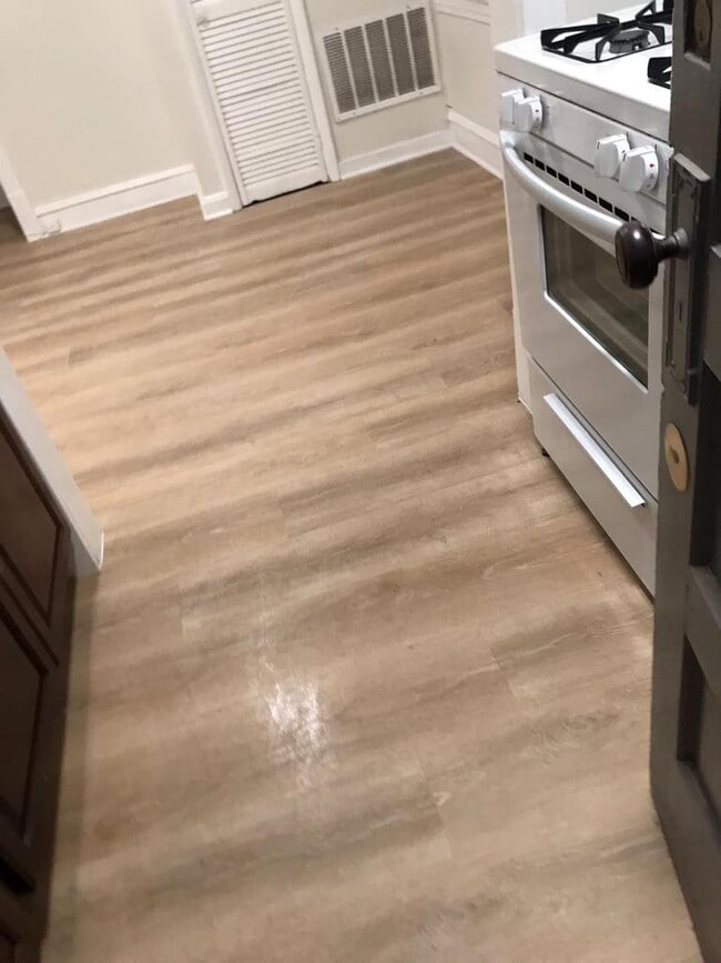 Photo - 3412 W Foster Ave Unidad 1B