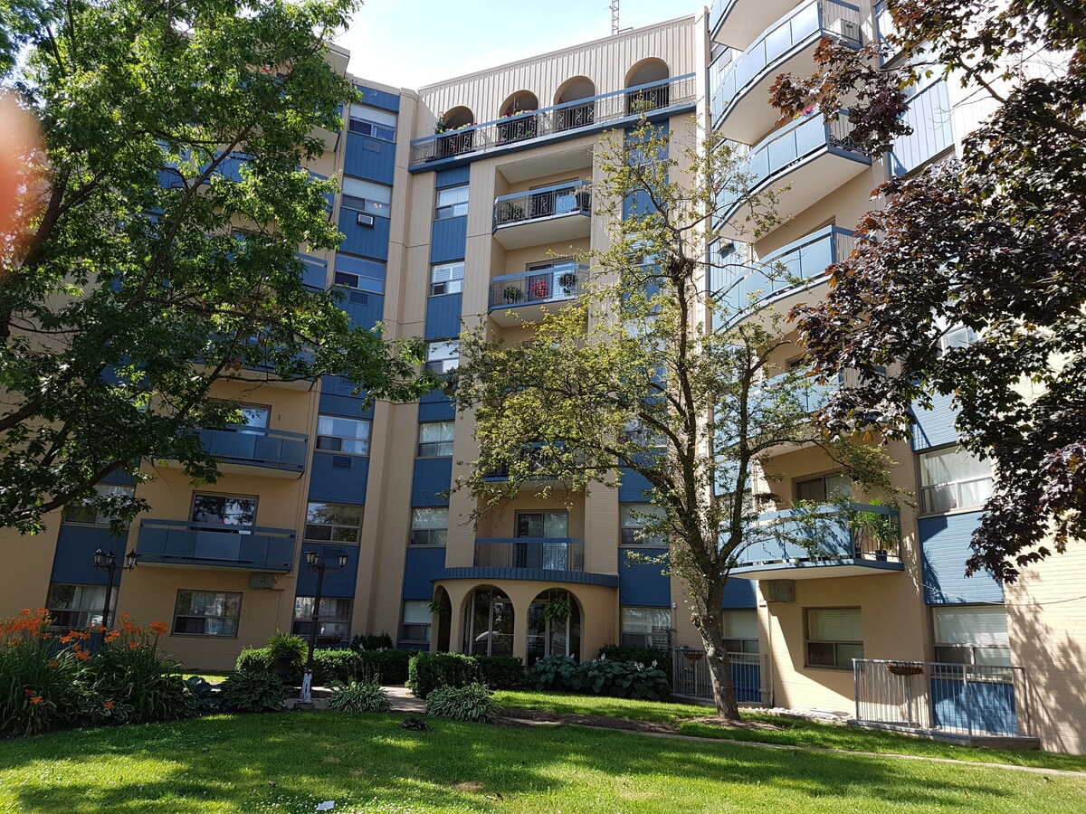 Bronte Estates - Bronte Estates