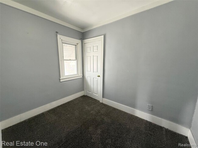 Photo - 6117 Kenilworth St