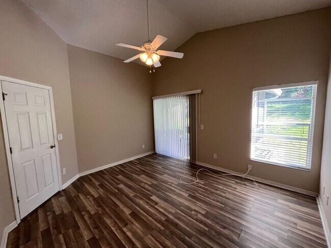 Photo - 1182 Sheeler Hills Dr