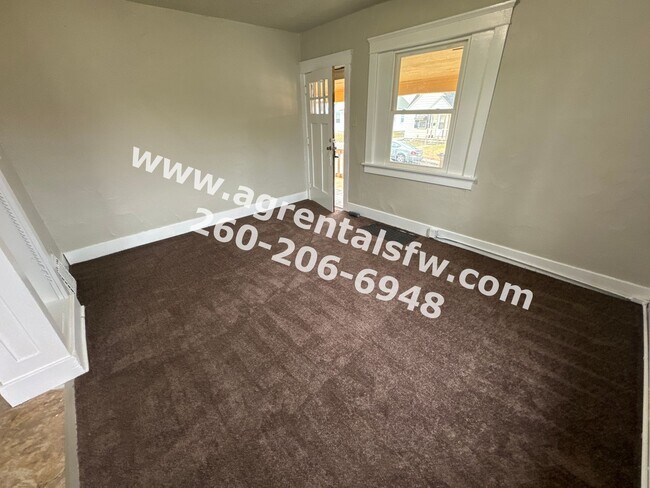 Photo - 5 Bedroom House- Section 8 Ok!