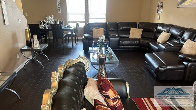 Photo - 182 Forestbrook Dr