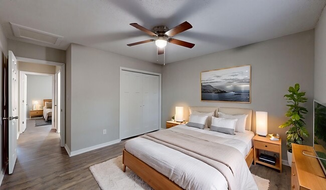 Photo - Caldwell Court Apartments
