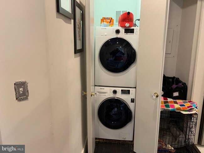 Photo - 1332 15th St NW Unit 44