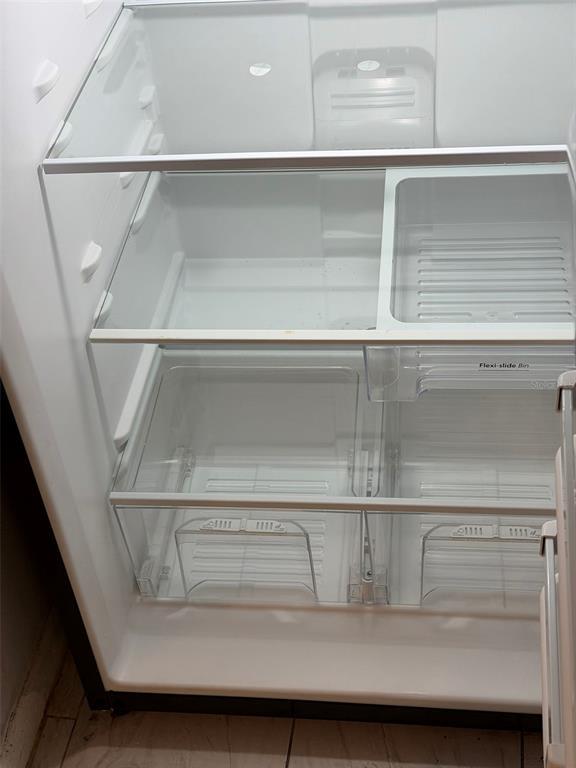 Photo - 8105 N Klondyke St