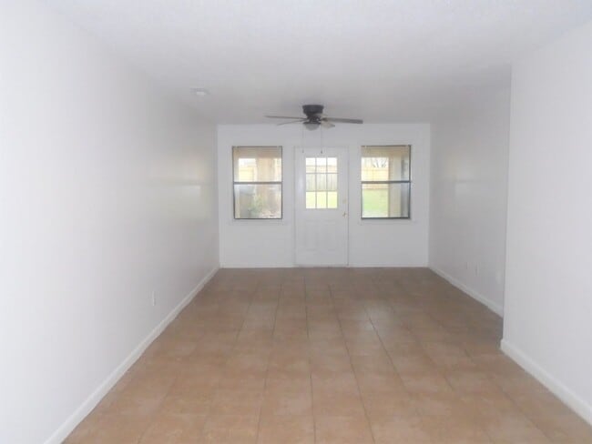 Photo - 418 Hargrove St Unidad Duplex A