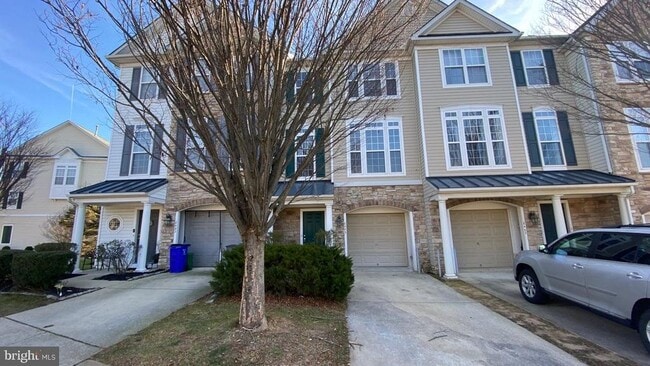 Building Photo - 8485 Charmed Days Rental