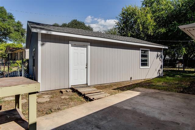 Photo - 614 Blueberry Ln