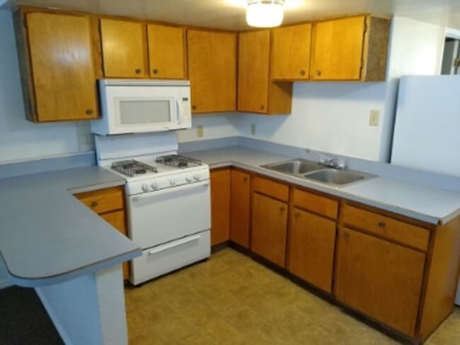 145 W 820 S Unit 145 West 820 South Unit C