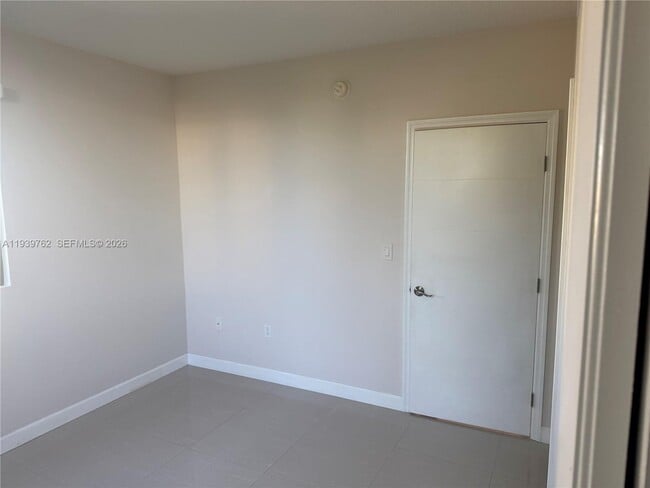 Photo - 2630 SW 28th St Unit 47